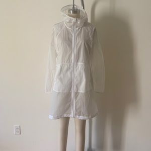 Lululemon windbreaker